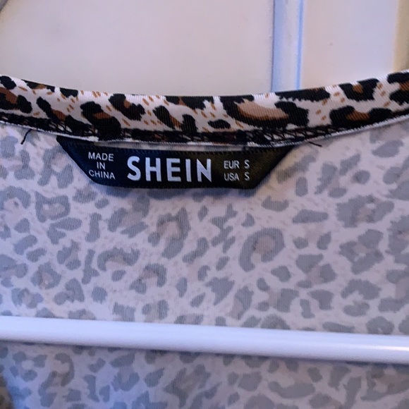 Shein leopard top - Picture 2 of 2